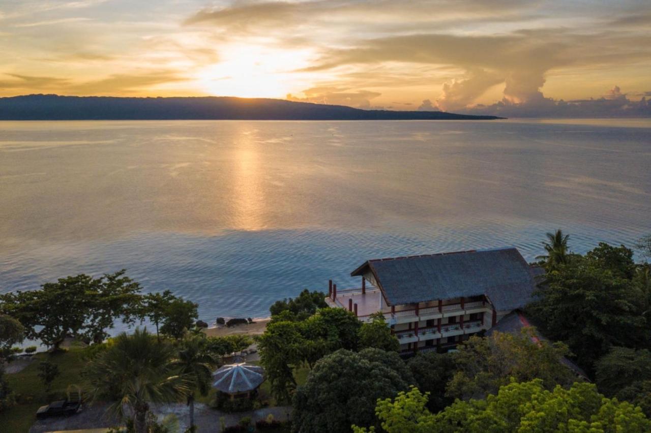 Wuthering Heights Bed & Breakfast By The Sea Dumaguete City Exterior foto