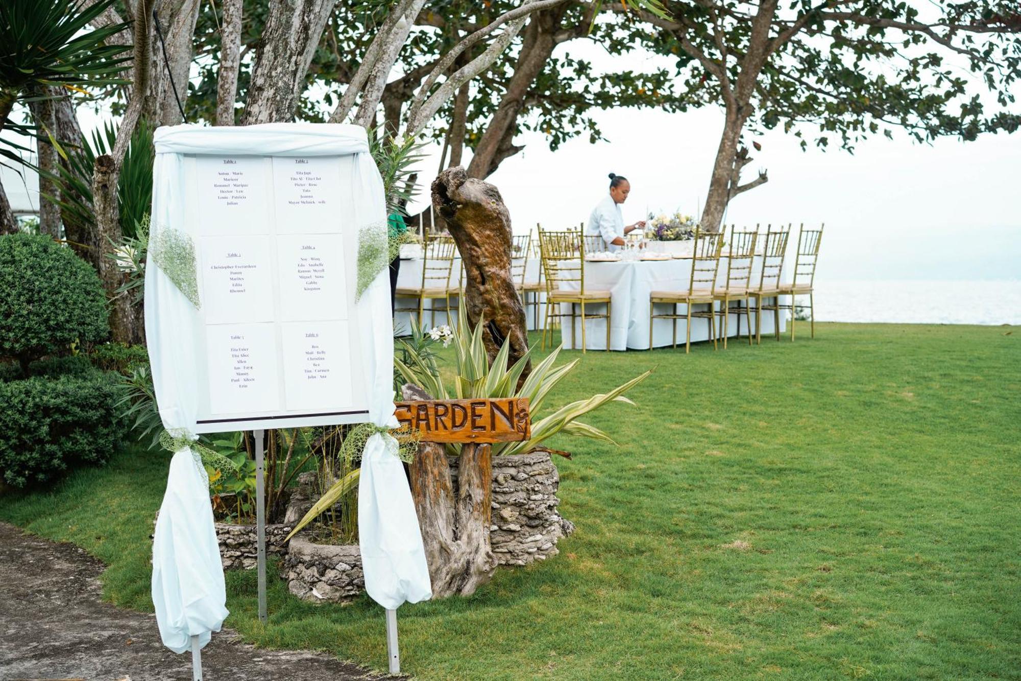 Wuthering Heights Bed & Breakfast By The Sea Dumaguete City Exterior foto